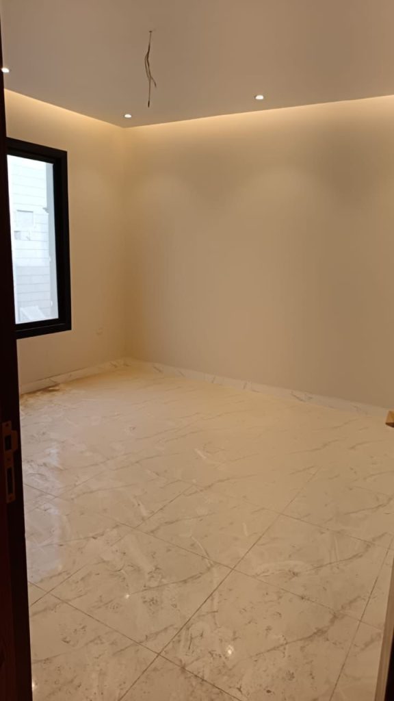 WhatsApp Image 2025-07-24 at 10.10.42 PM (1)